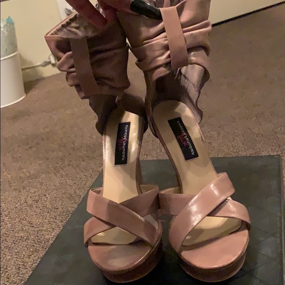 Elsie heels - Picture 2 of 3